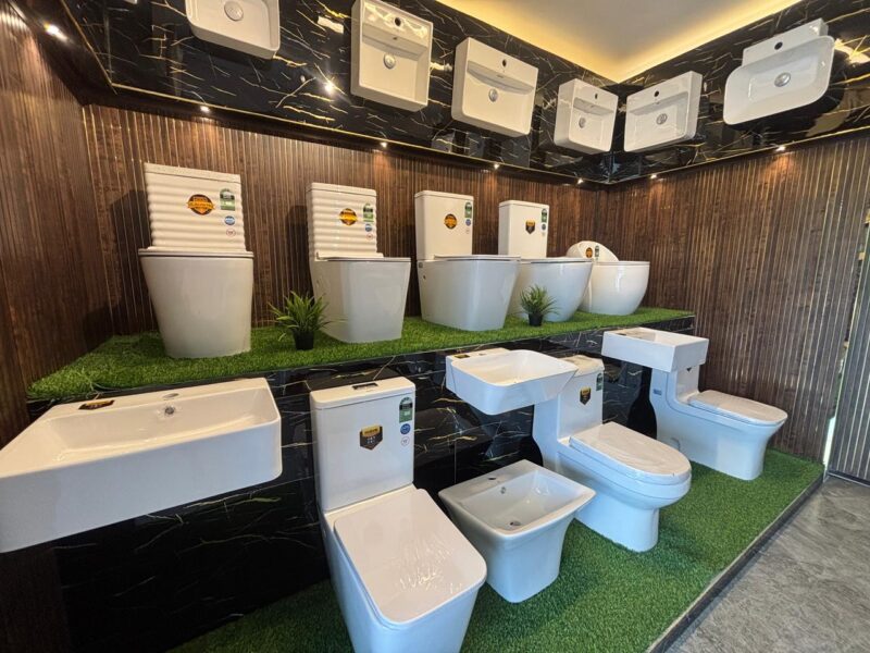 Crown Italia- Sanitaryware